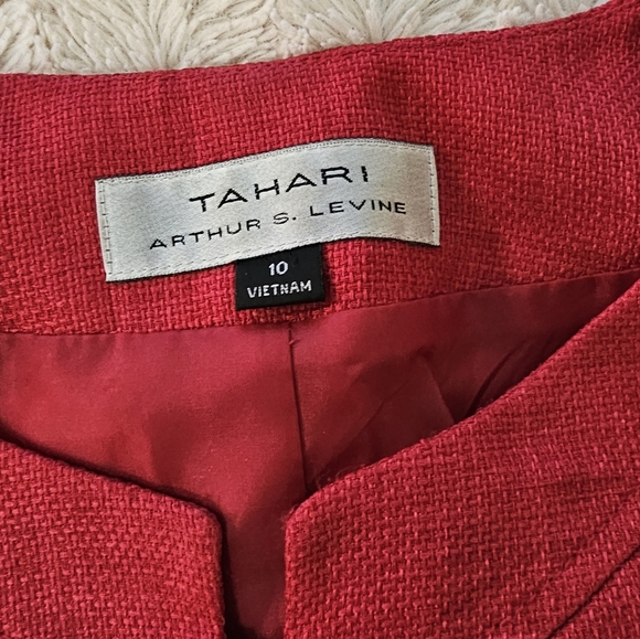 Tahari Pink Tweed Skirt Suit - Picture 8 of 9